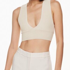 Aritzia Babaton‎ Sculpt Knit Deep V Neck Elegant Cream Ribbed Crop Top Medium